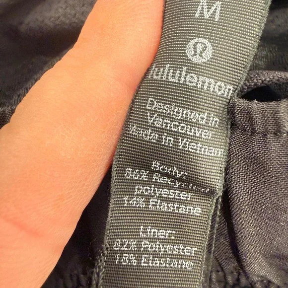 Lululemon Tracker Shorts Womens Medium Black Lined Running Athletic Gym - Picture 6 of 10